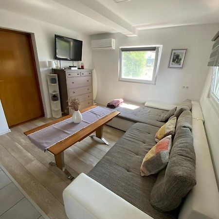 Viva 2 Rovinj Apartment Exterior photo