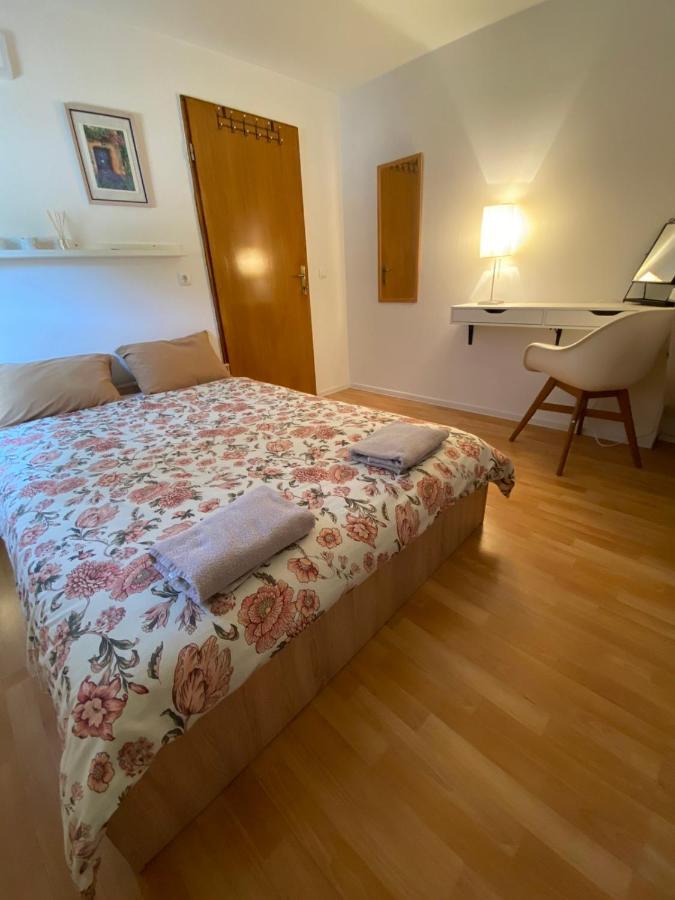 Viva 2 Rovinj Apartment Exterior photo